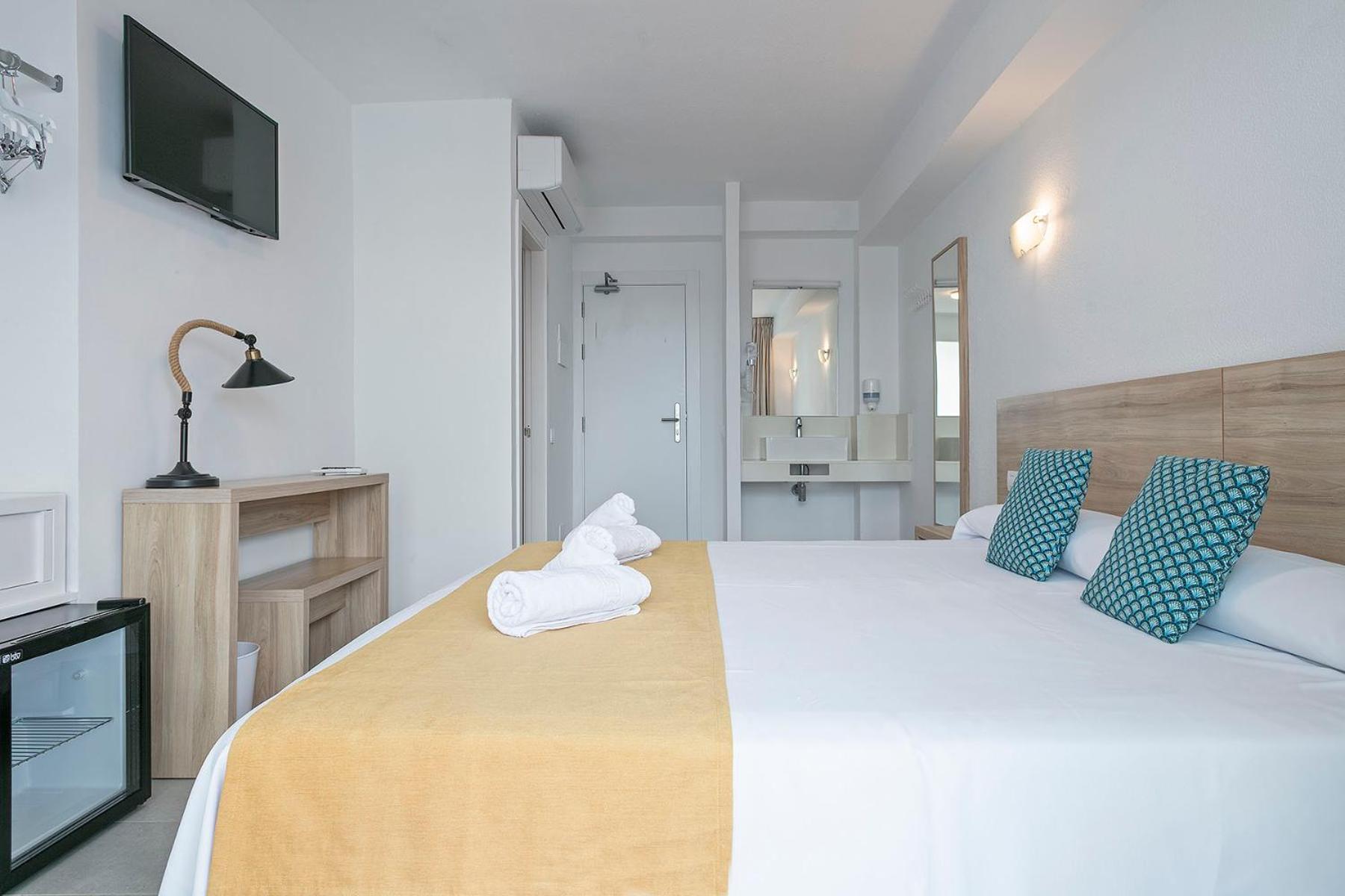 Suncoast Ibiza Hotel - Adults Only - Figueretas Dış mekan fotoğraf