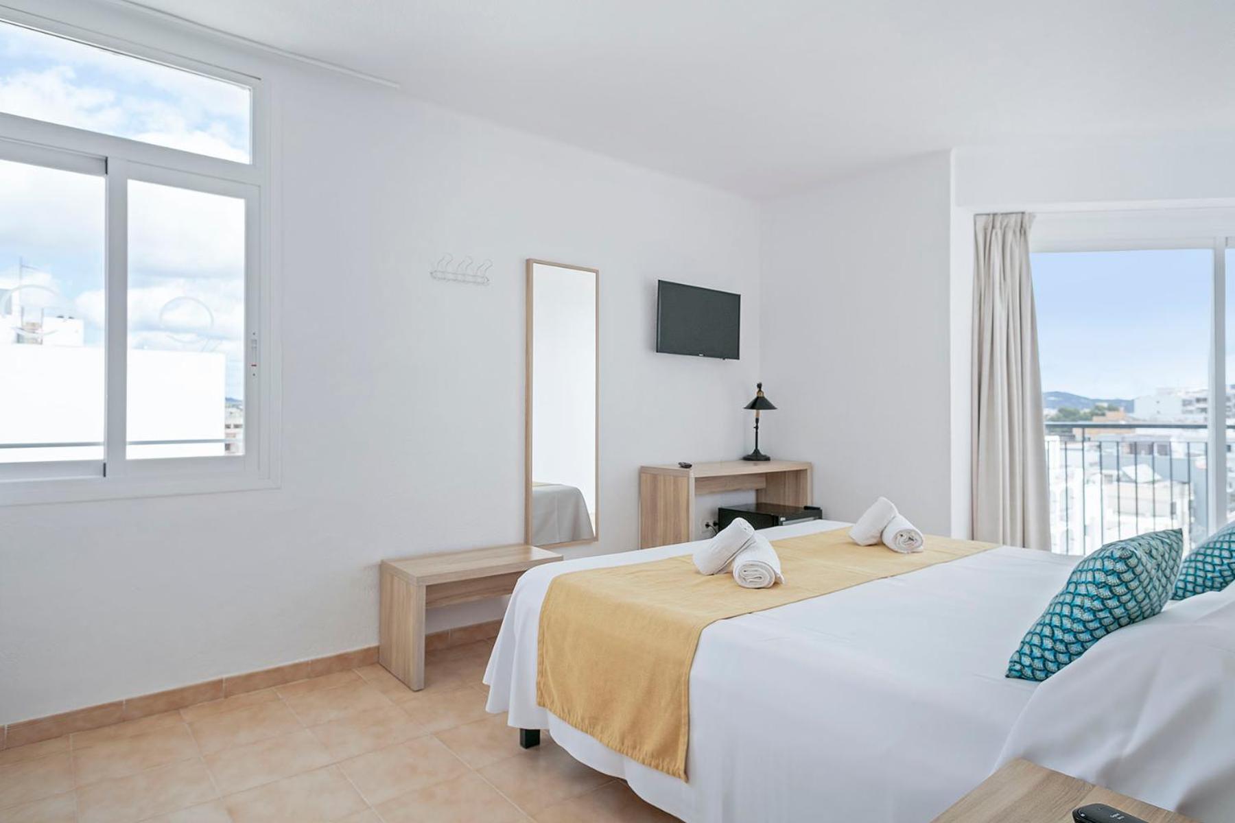 Suncoast Ibiza Hotel - Adults Only - Figueretas Dış mekan fotoğraf